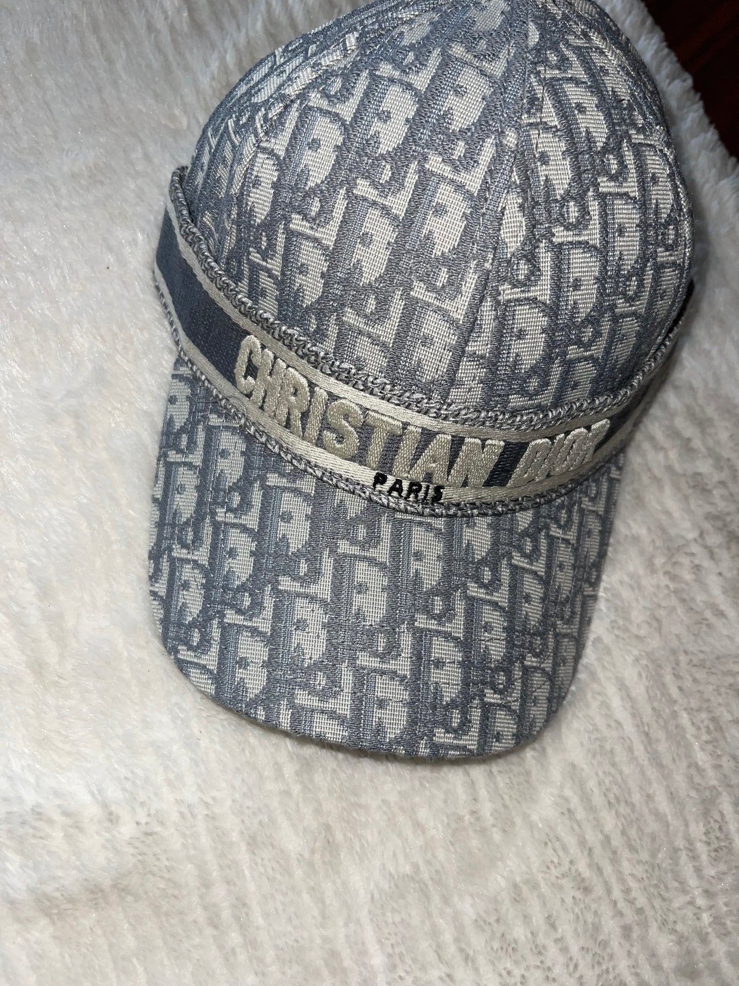 CD baseball caps