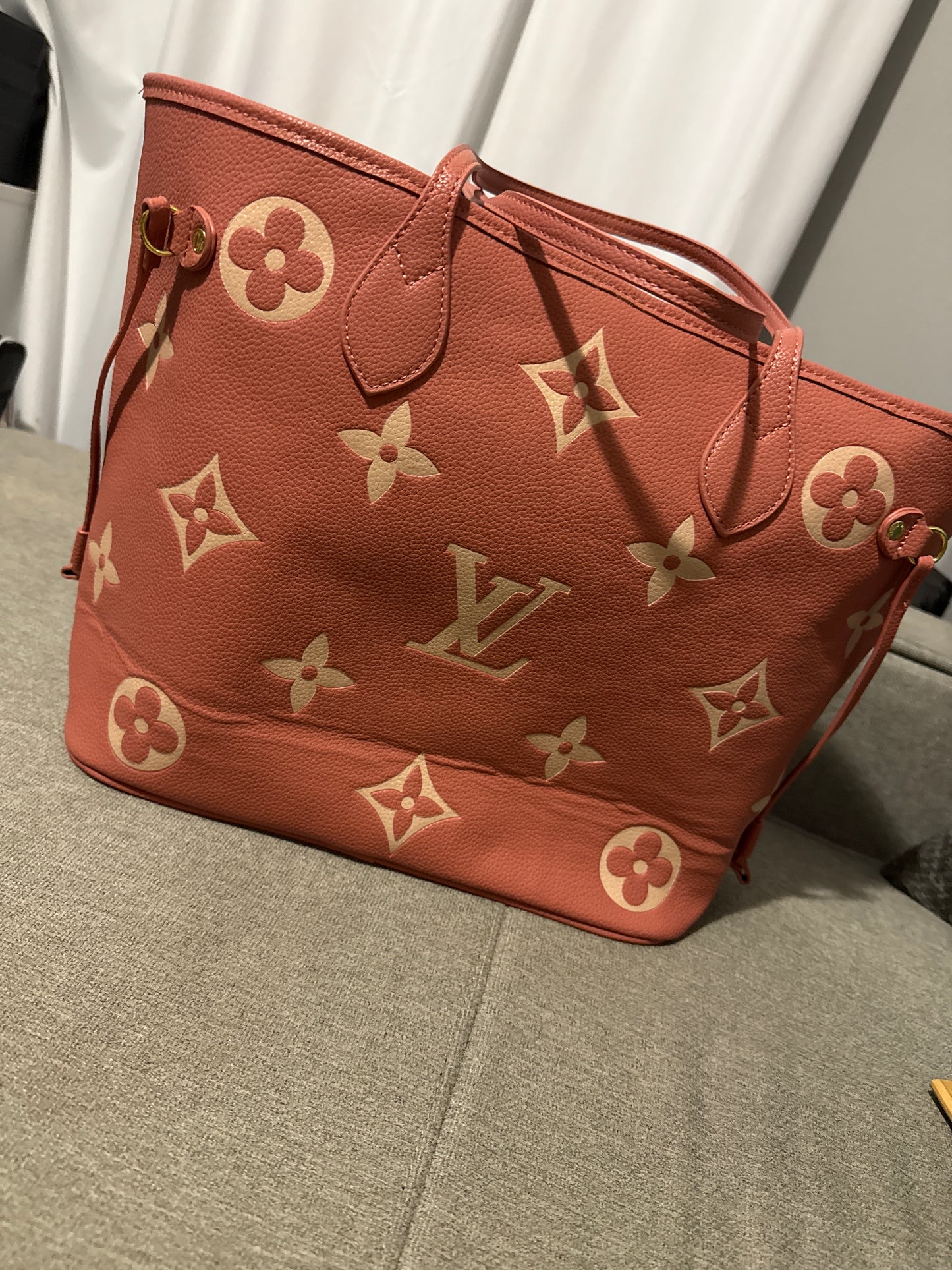 LV Medium tote