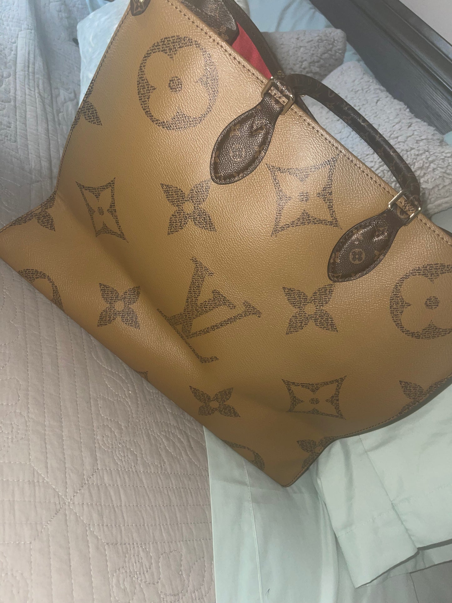 LV Mary J tote and wallet