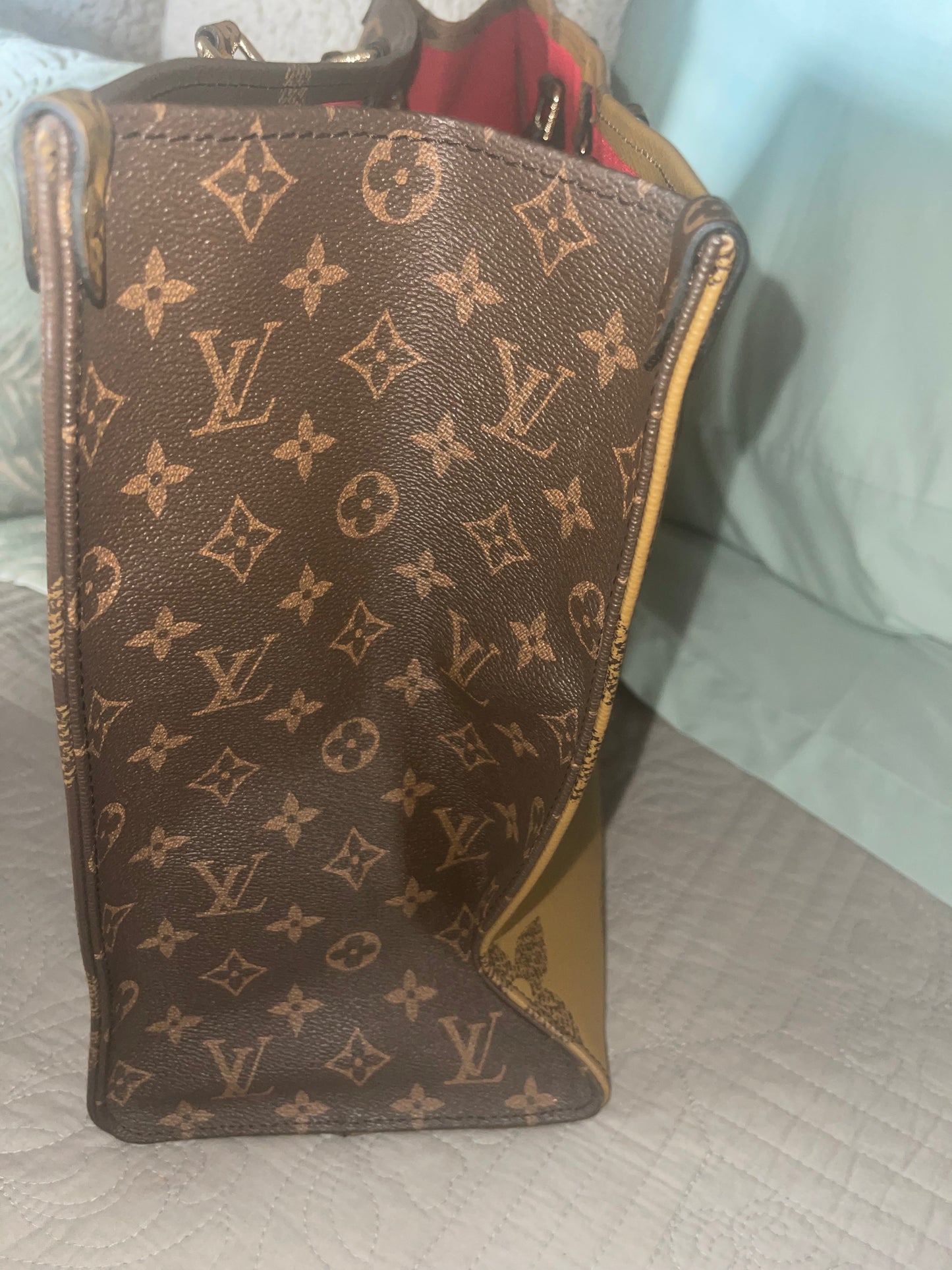 LV Mary J tote and wallet